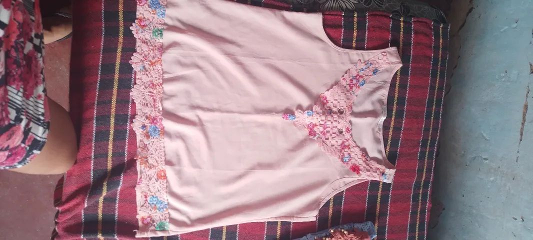 Blusas - Foto 2