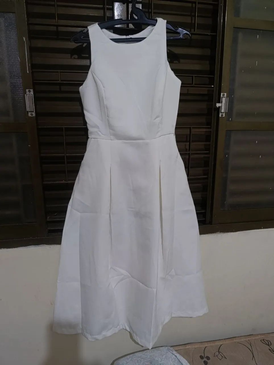 Vestido branco alfaiataria 