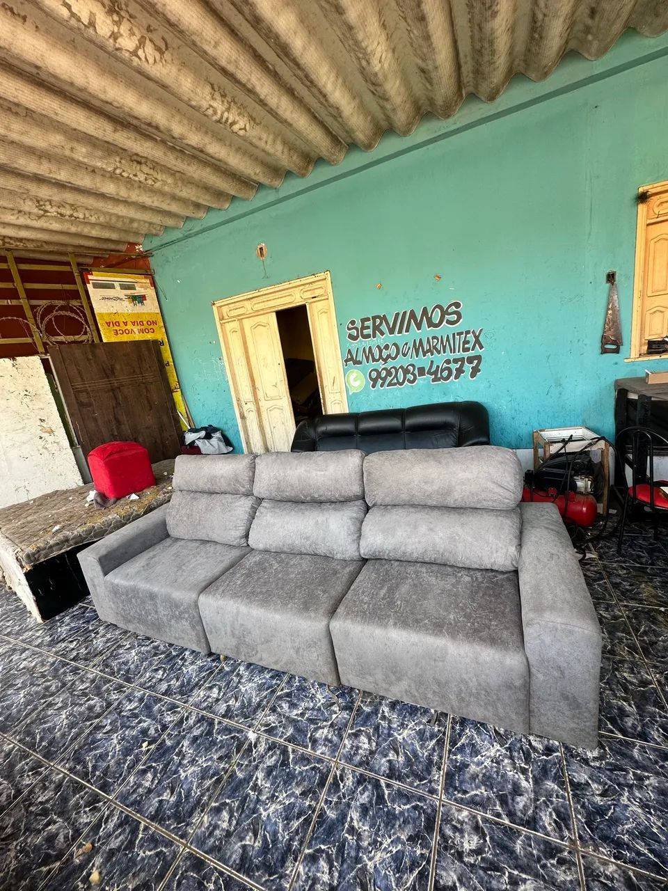 Sofá Retrátil e Reclinável - Foto 3