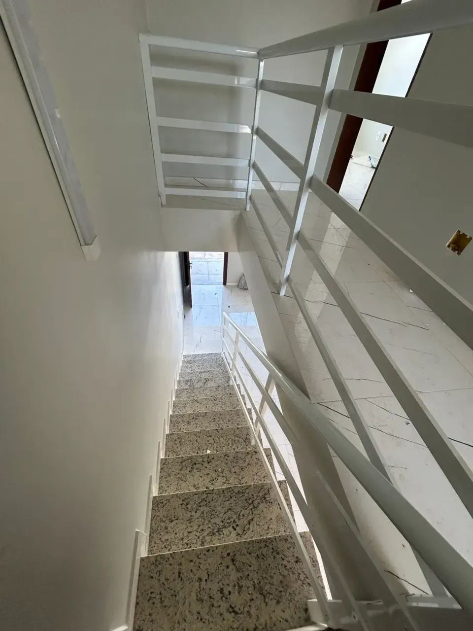 linda casa nova na marina - Foto 4