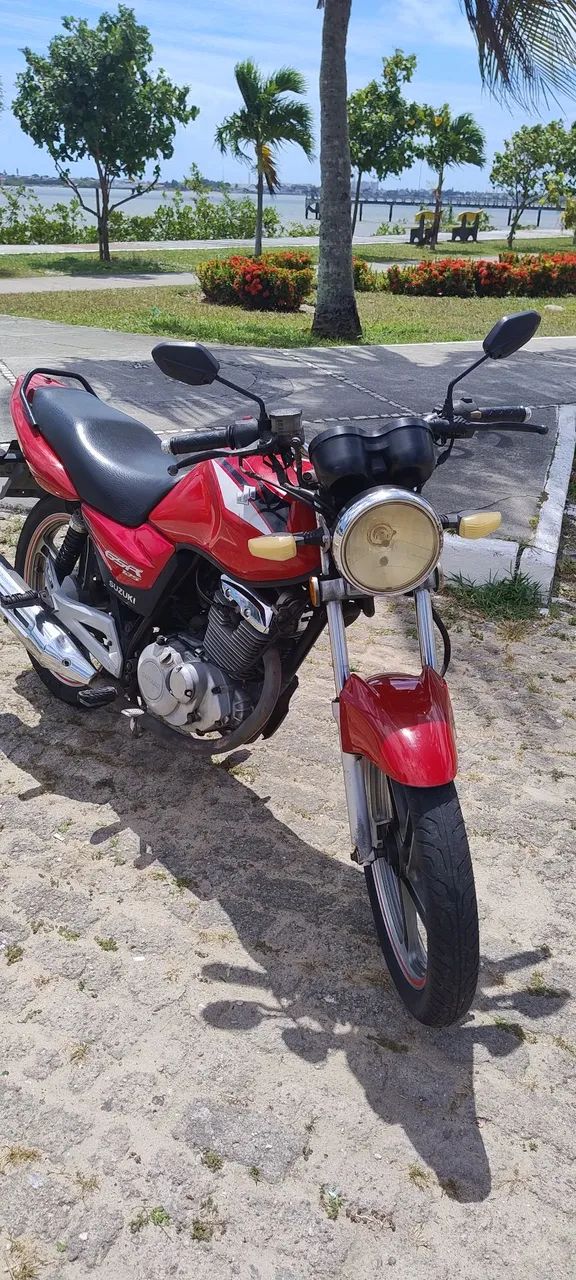 Vendo Suzuki GSR 2013 - Foto 5