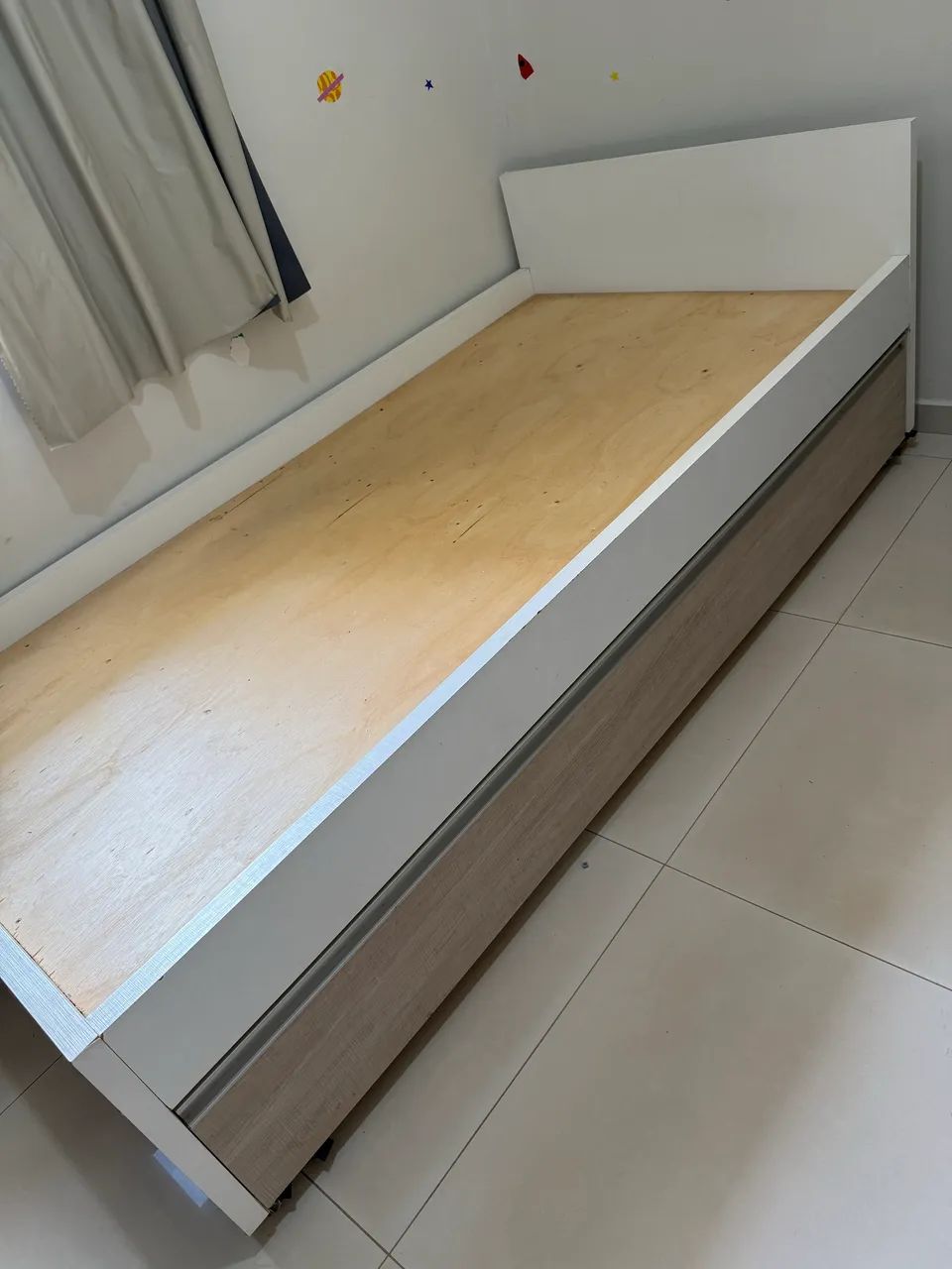 Cama com cama auxiliar Mdf 