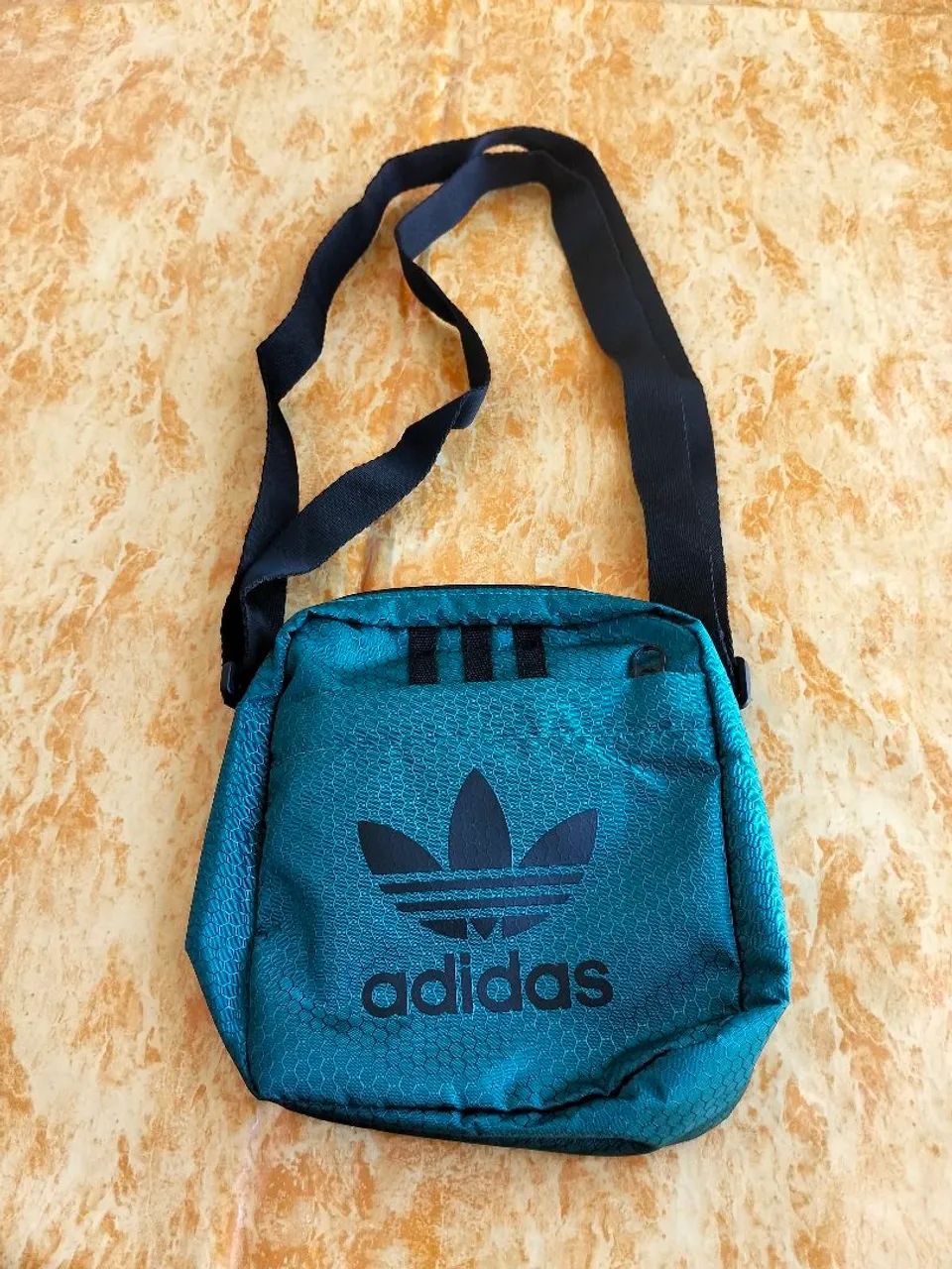 Bolsinhas originais e importados adidas ,Nike e puma  - Foto 2