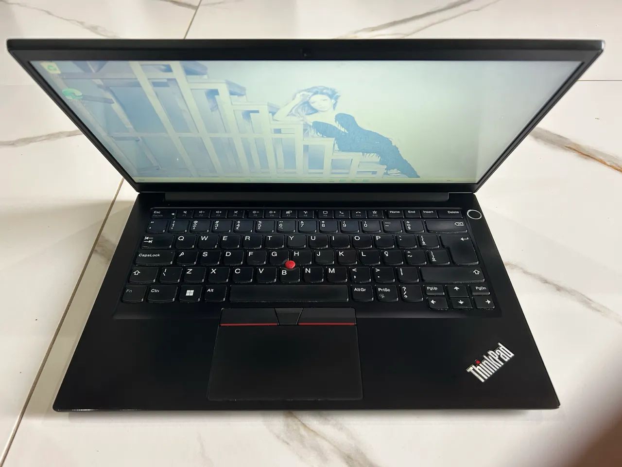 THINKPAD E14 INTEL I7-1165G7 16 GB RAM 512 SSD - Foto 5