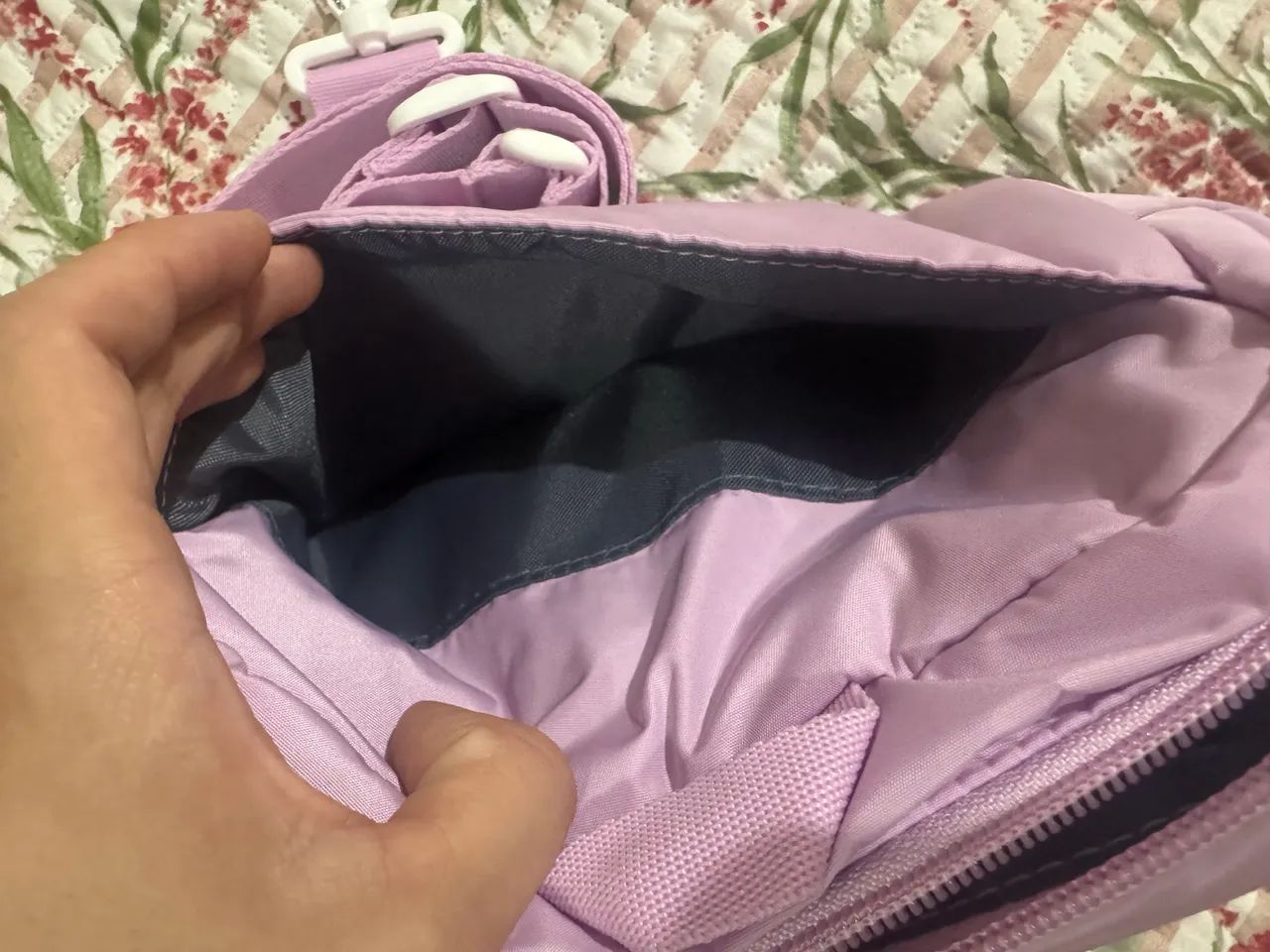 Bolsa 2 em 1, na cor lilás da Adidas - Foto 4