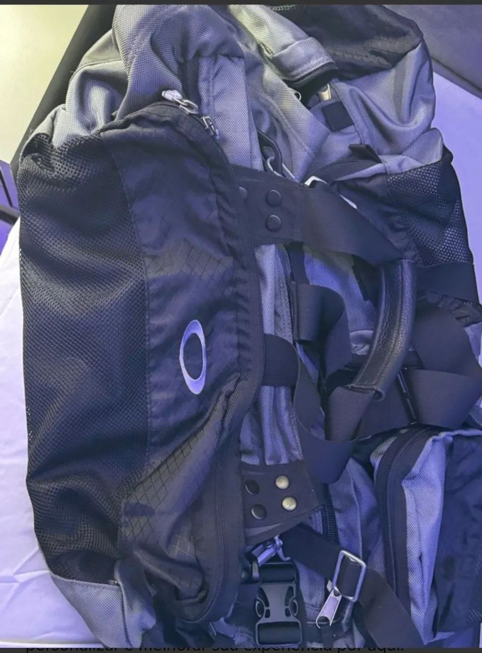Bolsa Oakley tática Original  - Foto 3