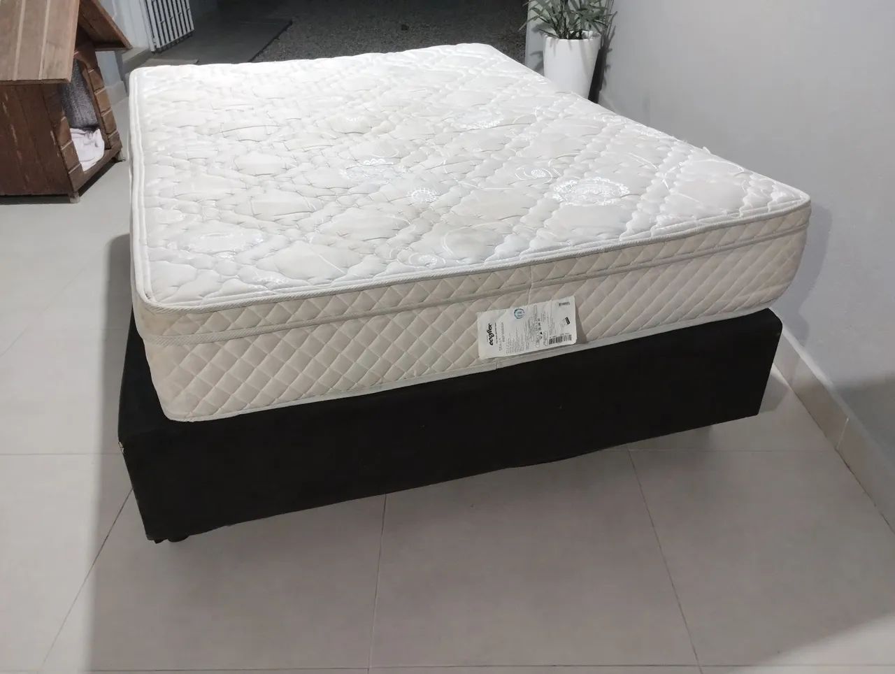 Cama box casal padrão base mais colchão box entrego ler anúncio  - Foto 5