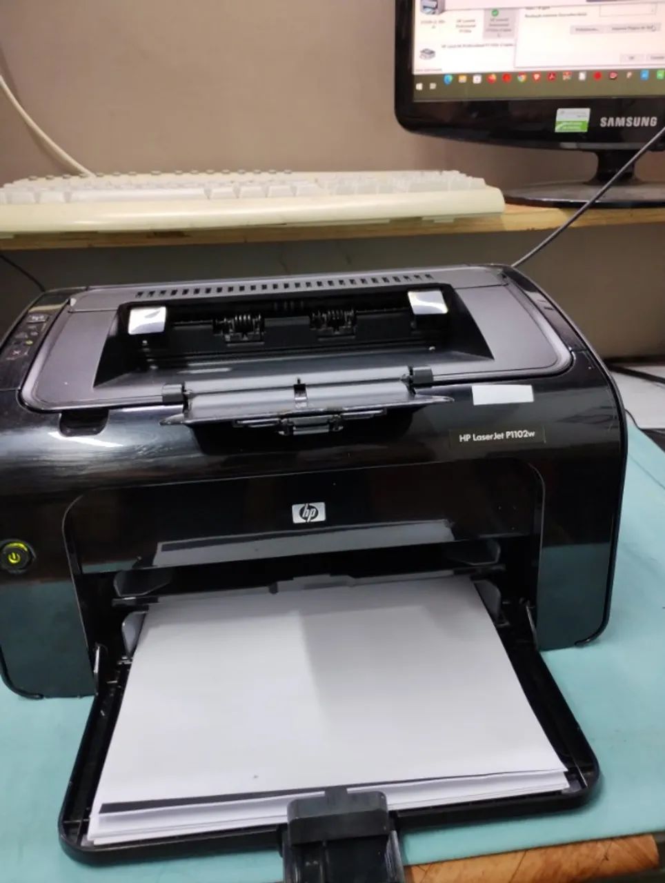 IMPRESSORA HP LASERJET 1102w - Foto 2