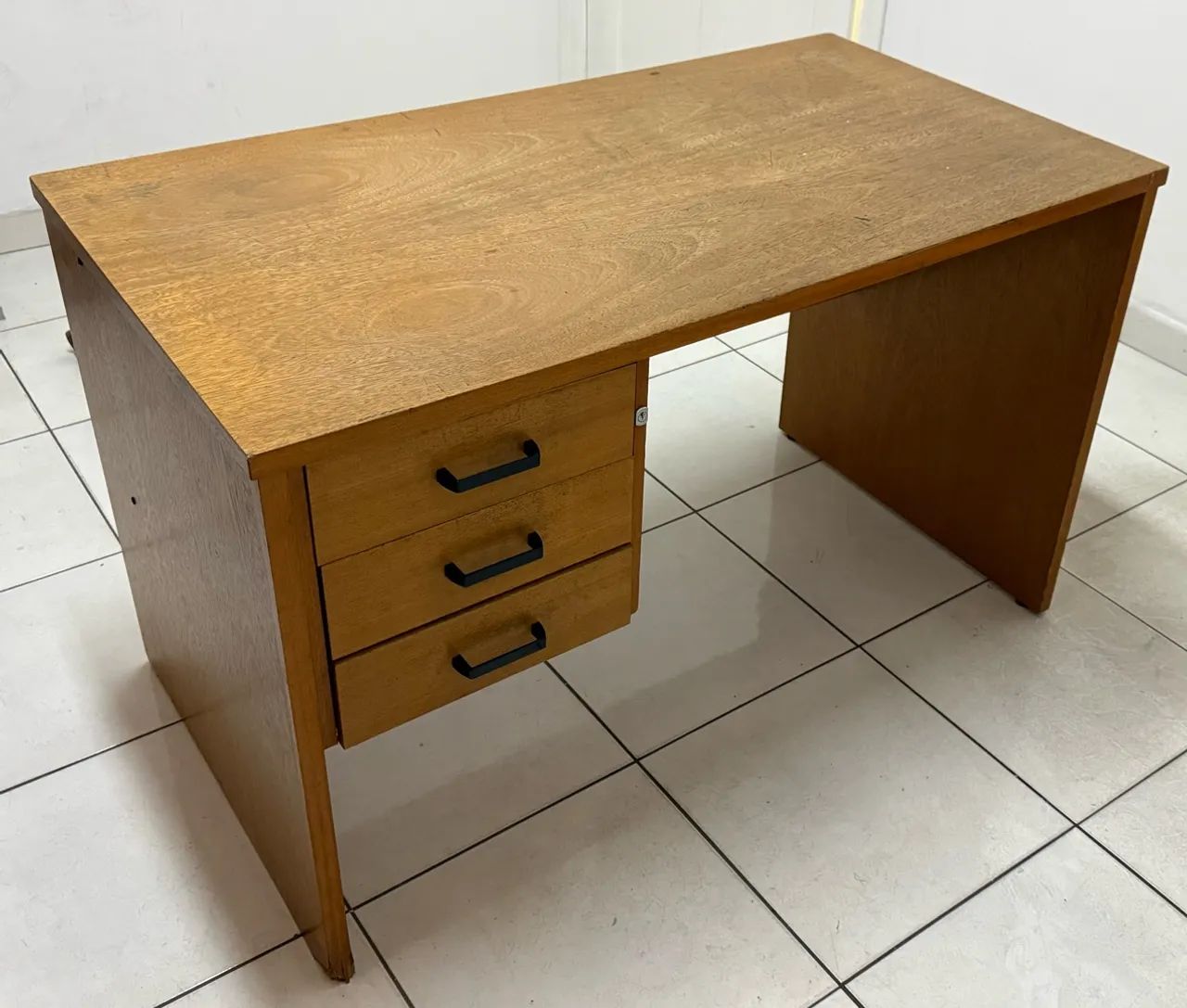 Mesa de Escritório e Home Office em Madeira  - Foto 2