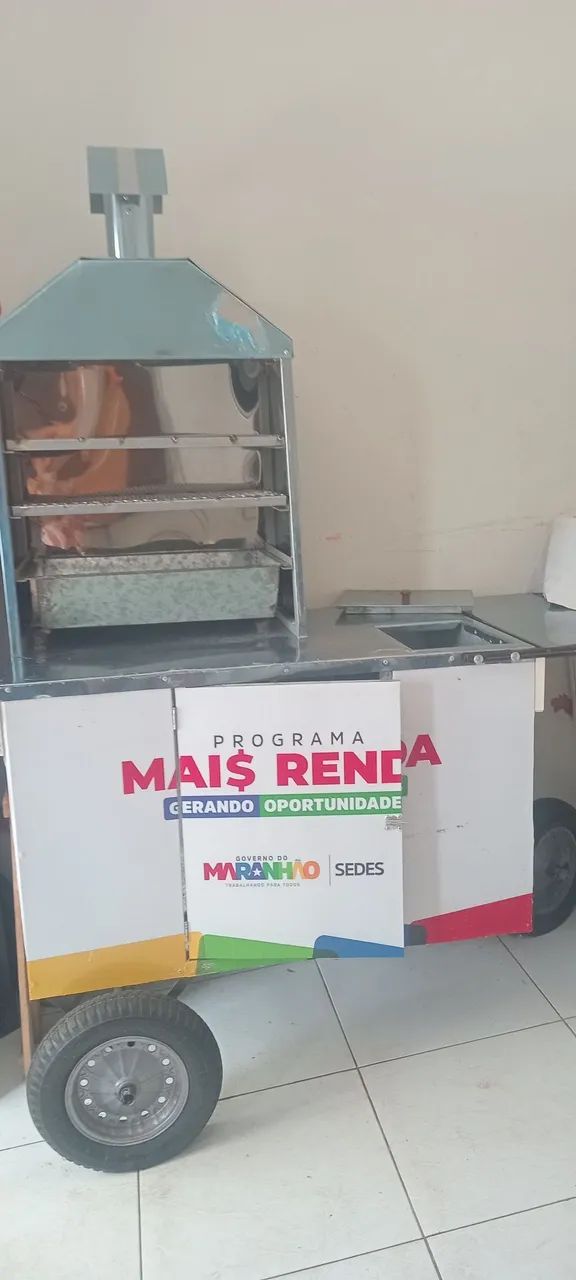 Carrinho  de churrasco 