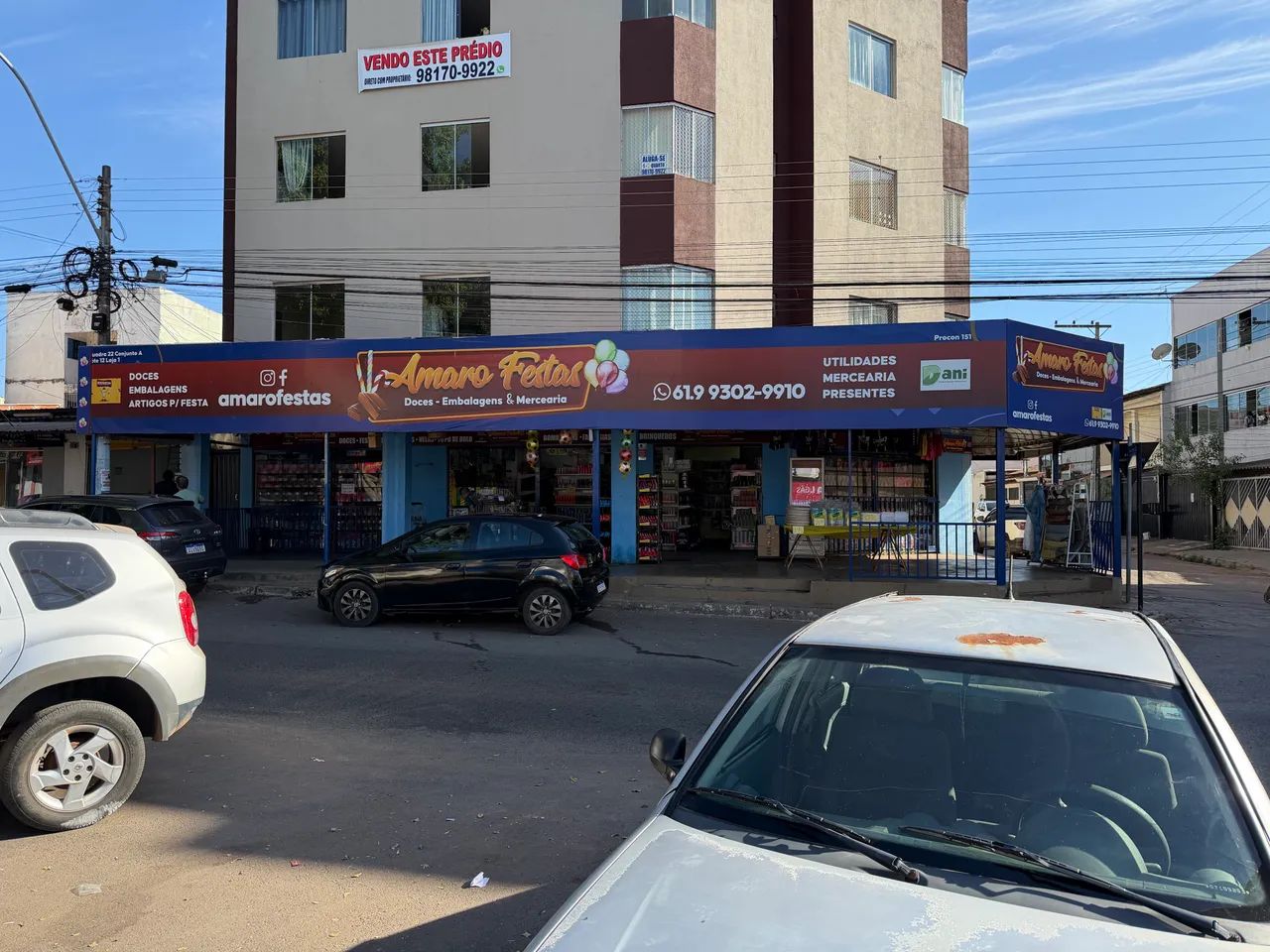 VENDO PRÉDIO COM 9 APARTAMENTOS E UMA LOJA - Foto 2