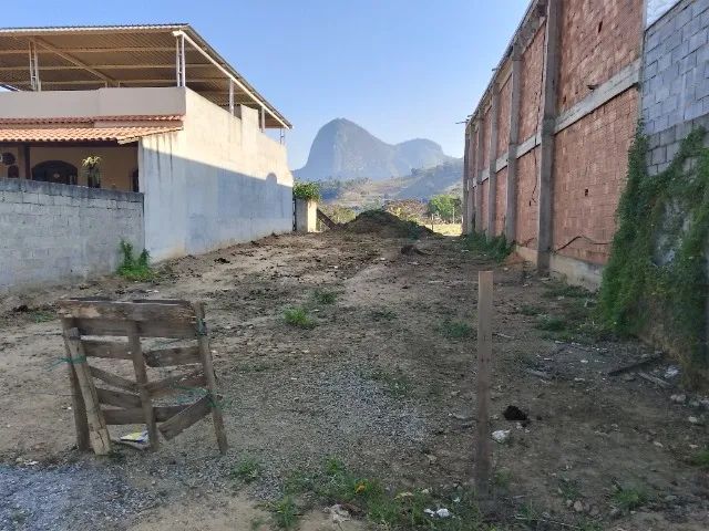 Vende terreno 