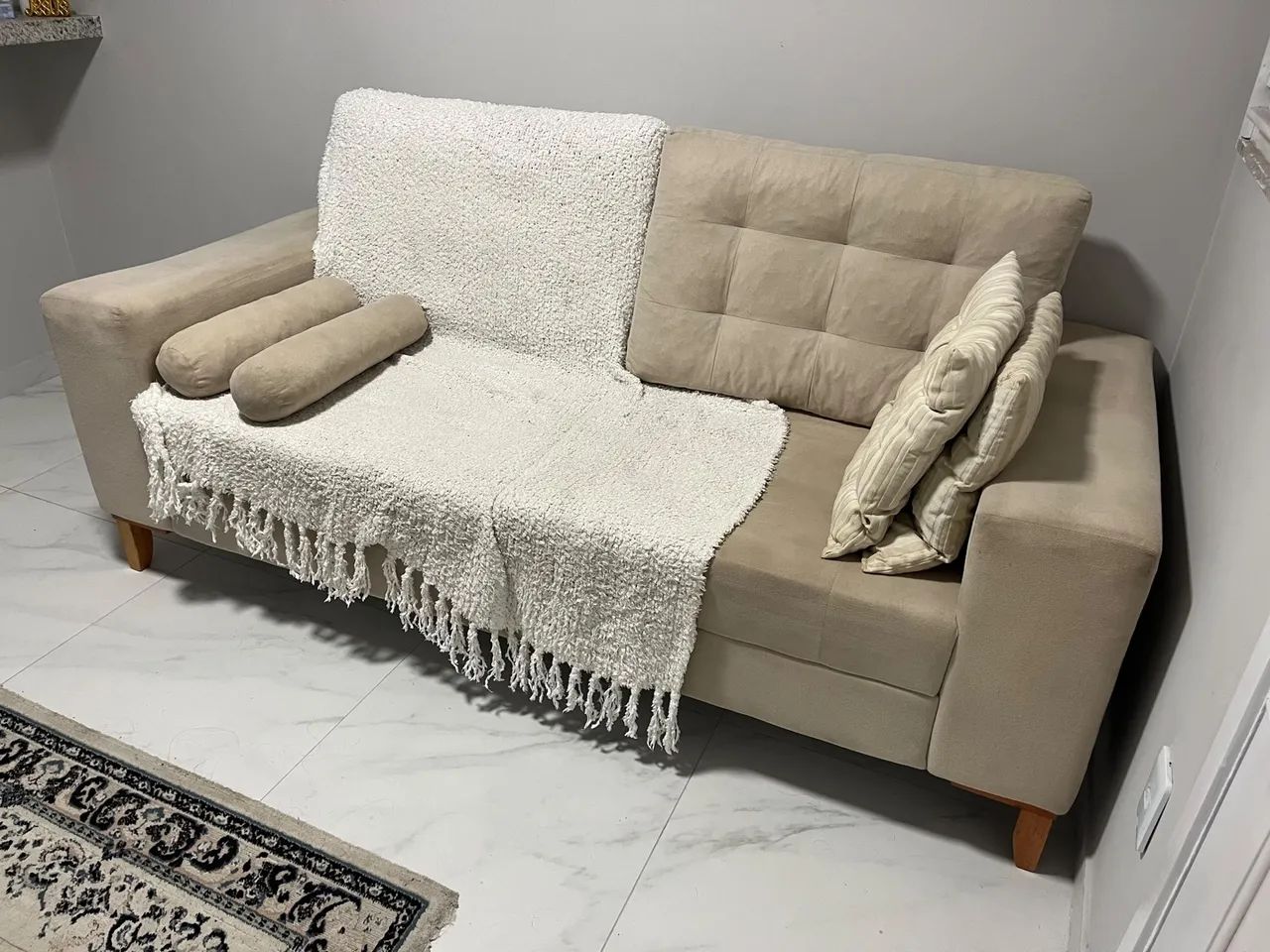 Sofa Retrô lindo  - Foto 2