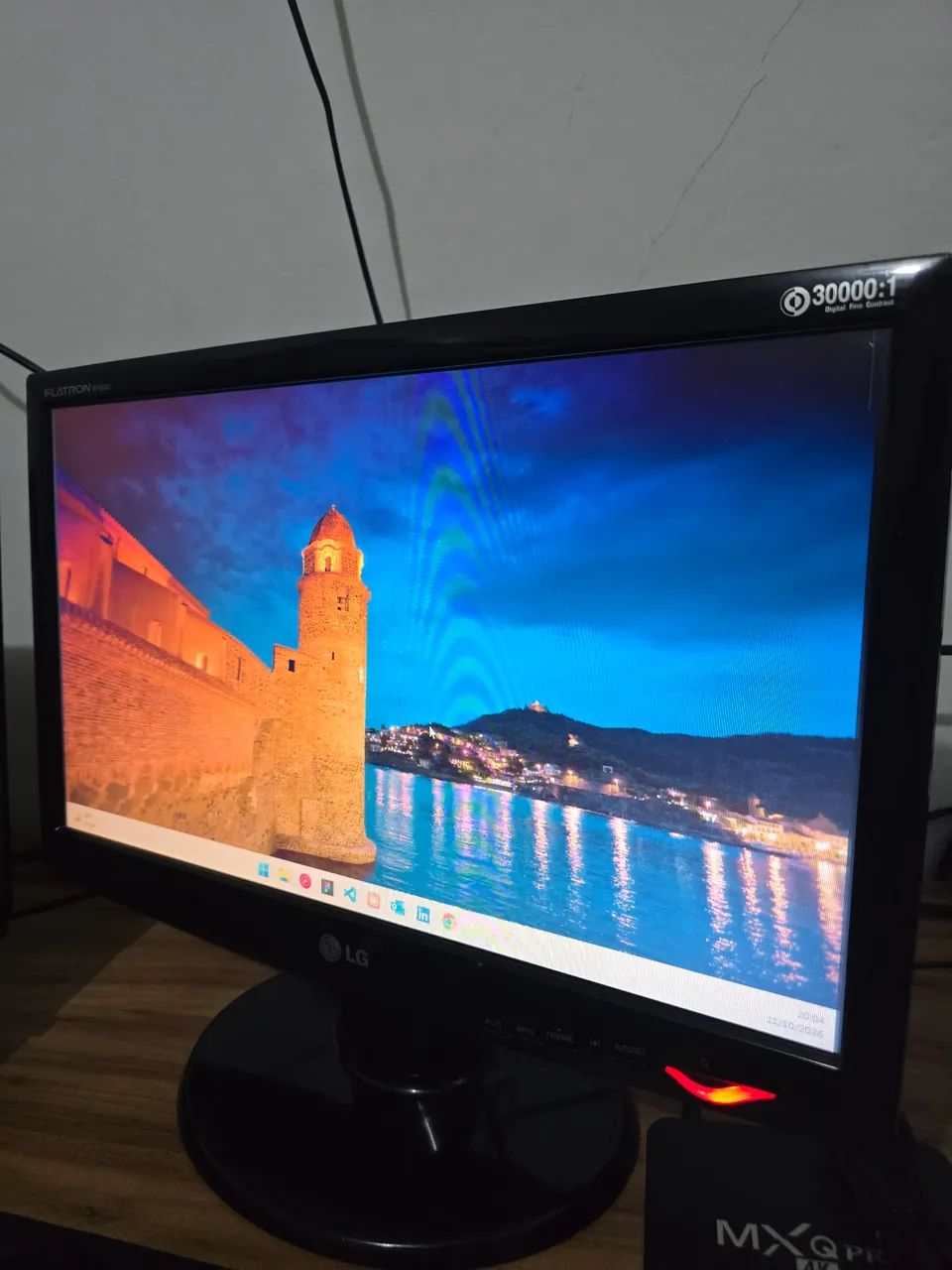 Monitor LG Flatron 19 - Foto 2
