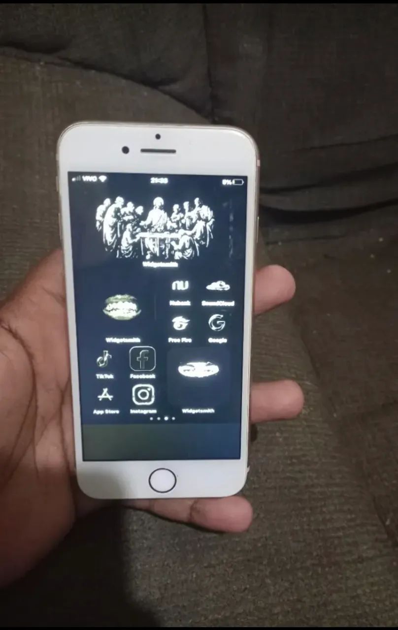 Vendo iPhone 8 normal  - Foto 2