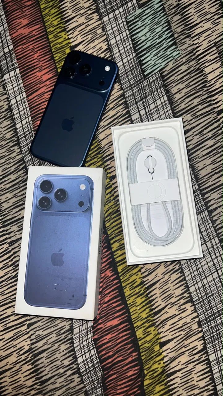 iPhone 17 Pro Azul 512 gigas 