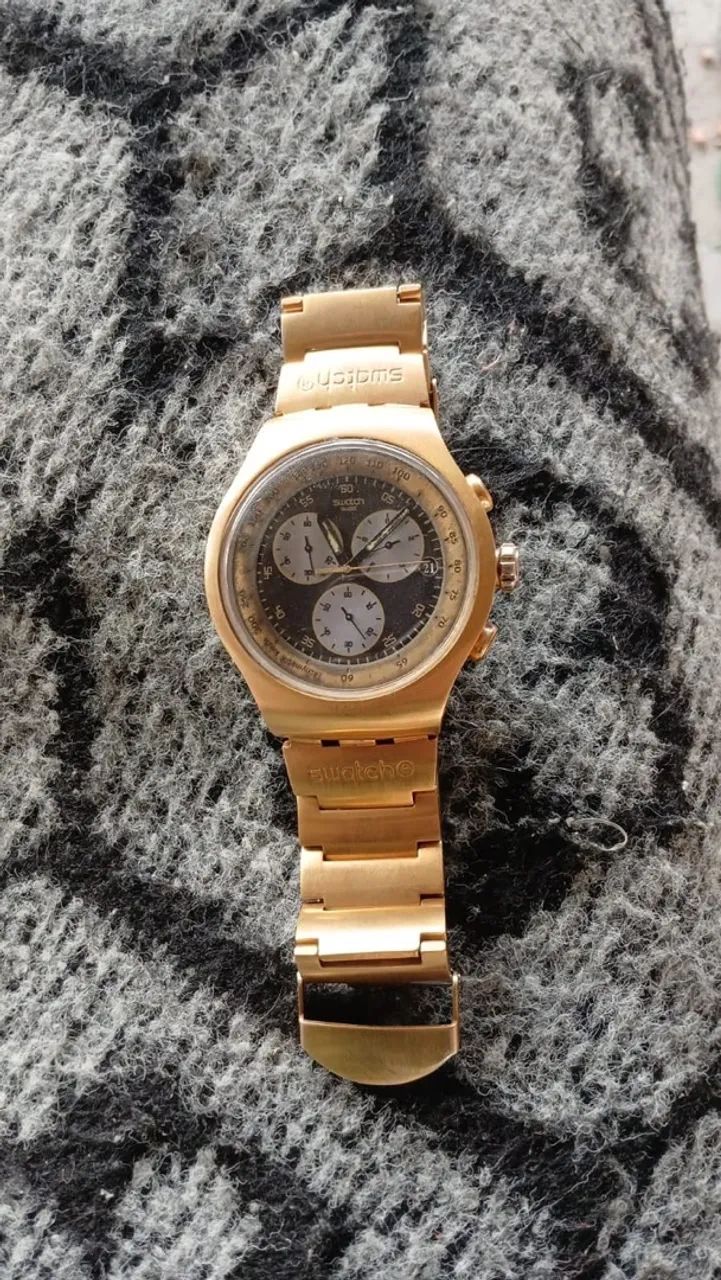 Swatch cara preta montado 