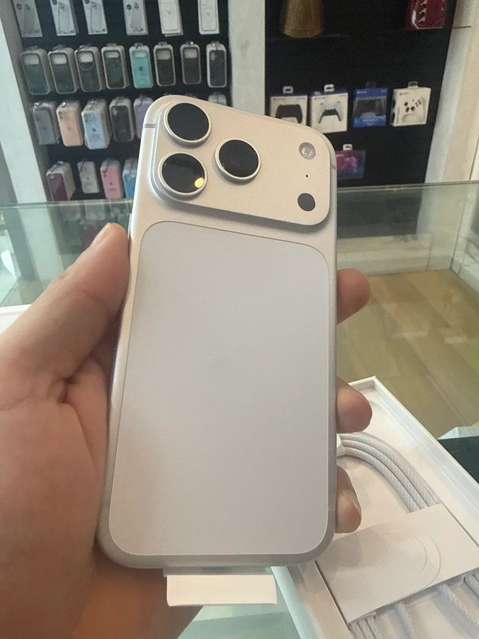 Iphone 17 pro 512 prata  Bateria 100% garantia Apple  - Foto 2