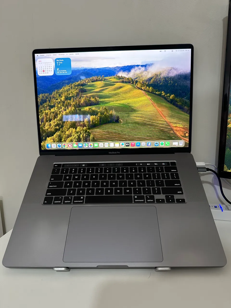 MacBook Pro 16 2019 Core i9 16GB RAM 1TB SSD - Notebooks - Vila