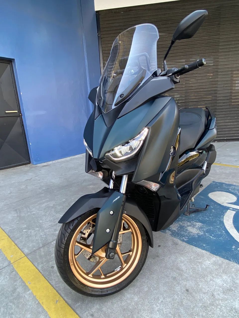 YAMAHA XMAX 2024 ABS  - Foto 2