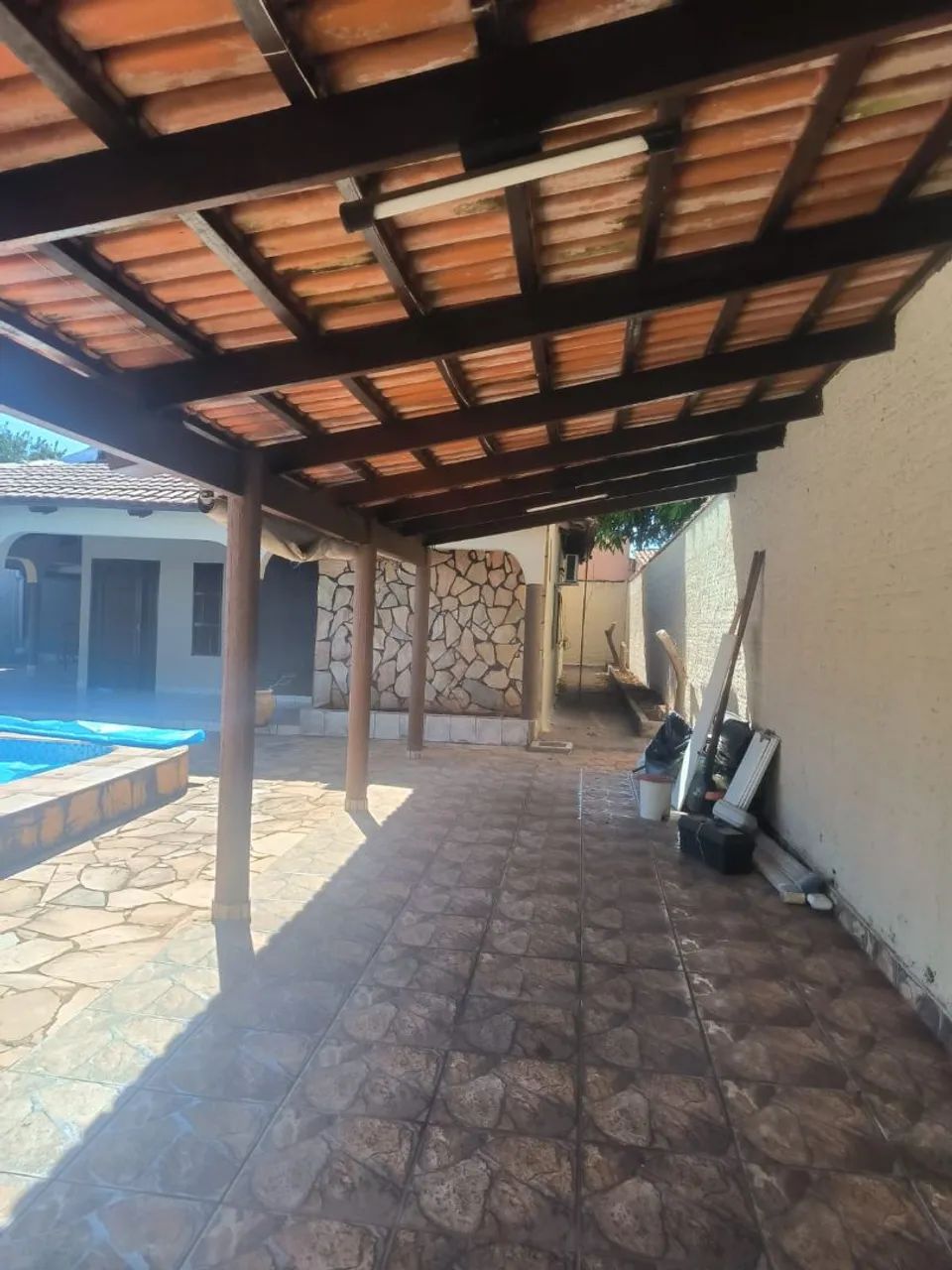 Aluga se casa