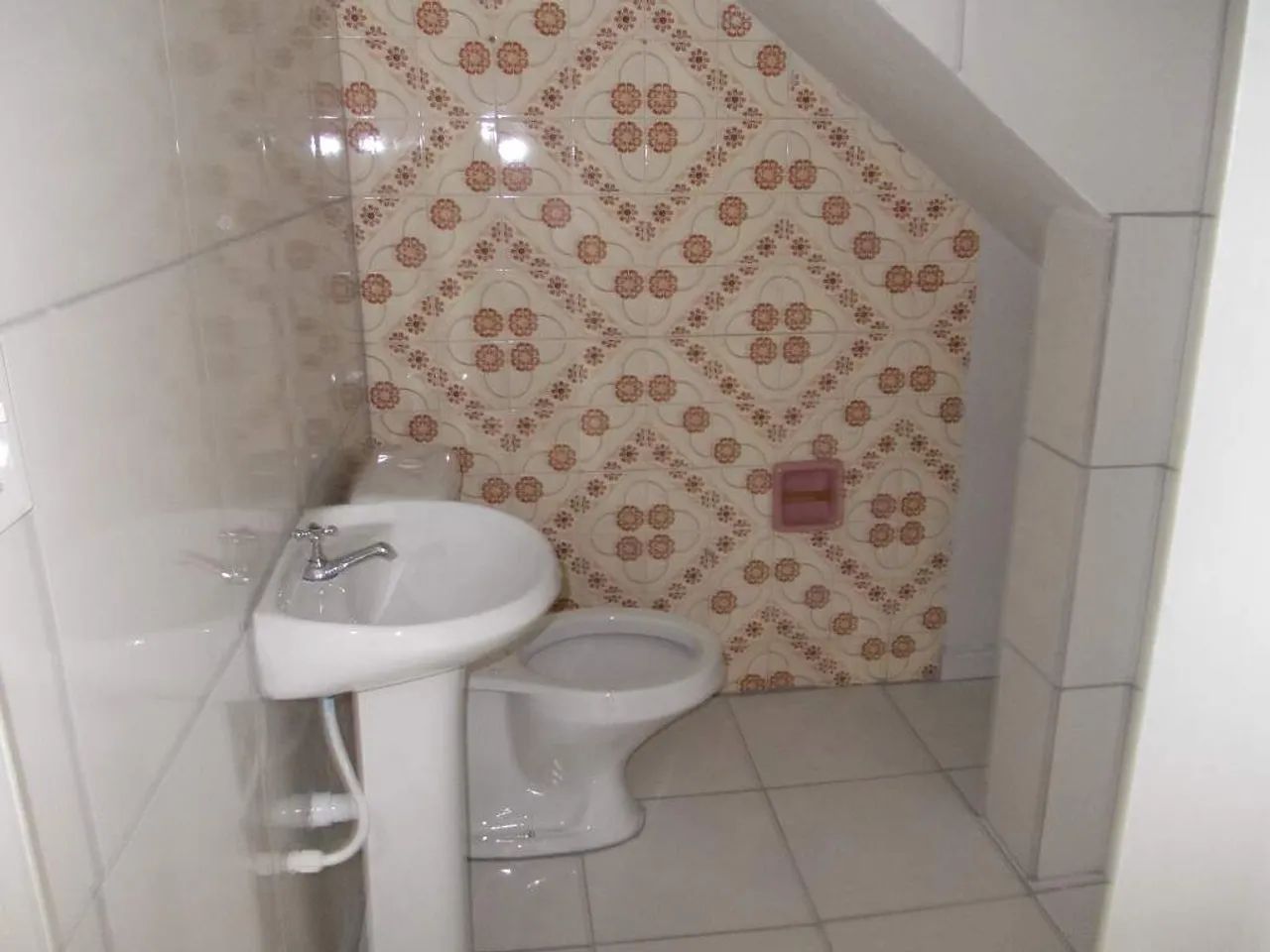 Casa térrea tipo Kit Net de 30 m² com 01 Dorm.!!! - Cód.: 1448 - - Foto 4