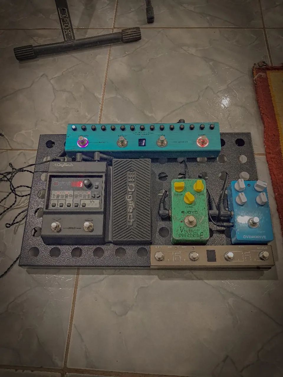 Vendo pedalboard completo