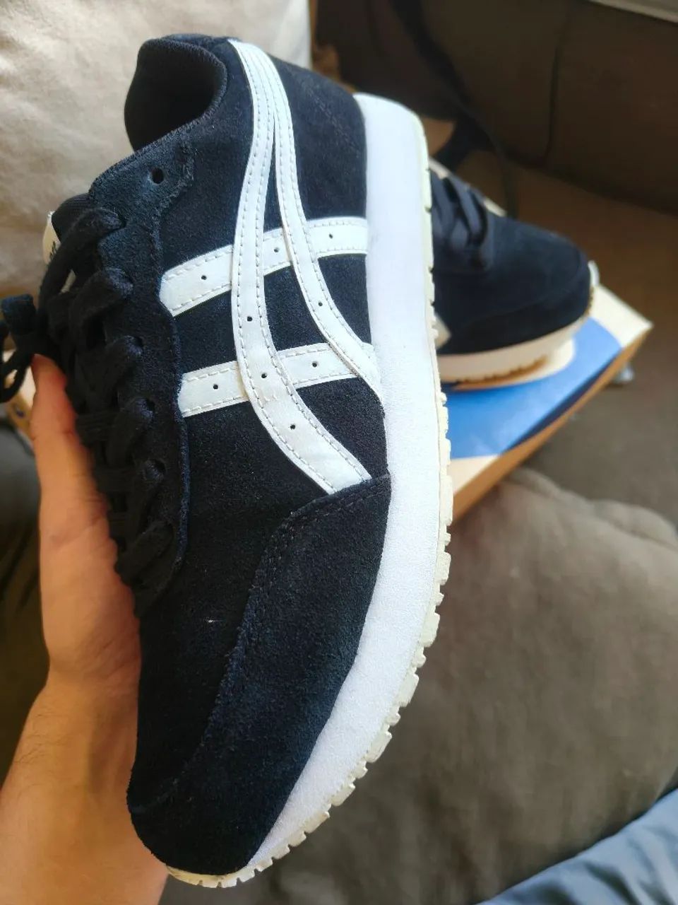 Tênis Asics camurça original n38