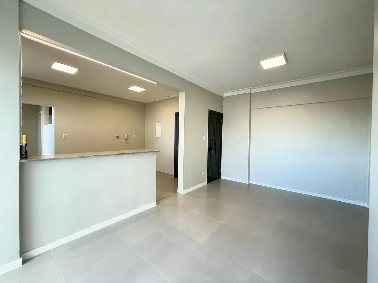 MS - VENDO APARTAMENTO NO EDIFICIO SAINT LEON - 3 QUARTOS -  REFORMADO - SÃO BRAS - Foto 3
