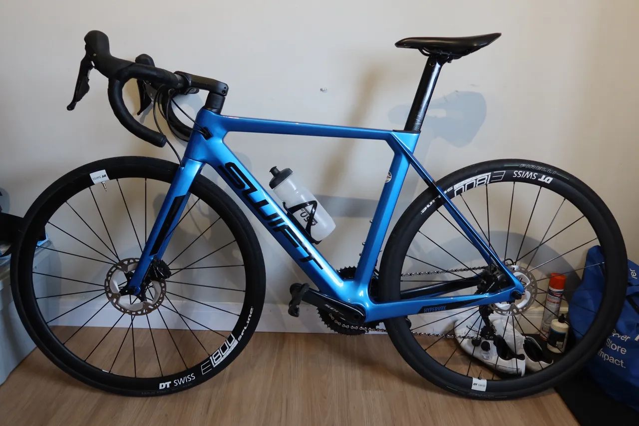 Bicicleta Swift HYPERVOX 54