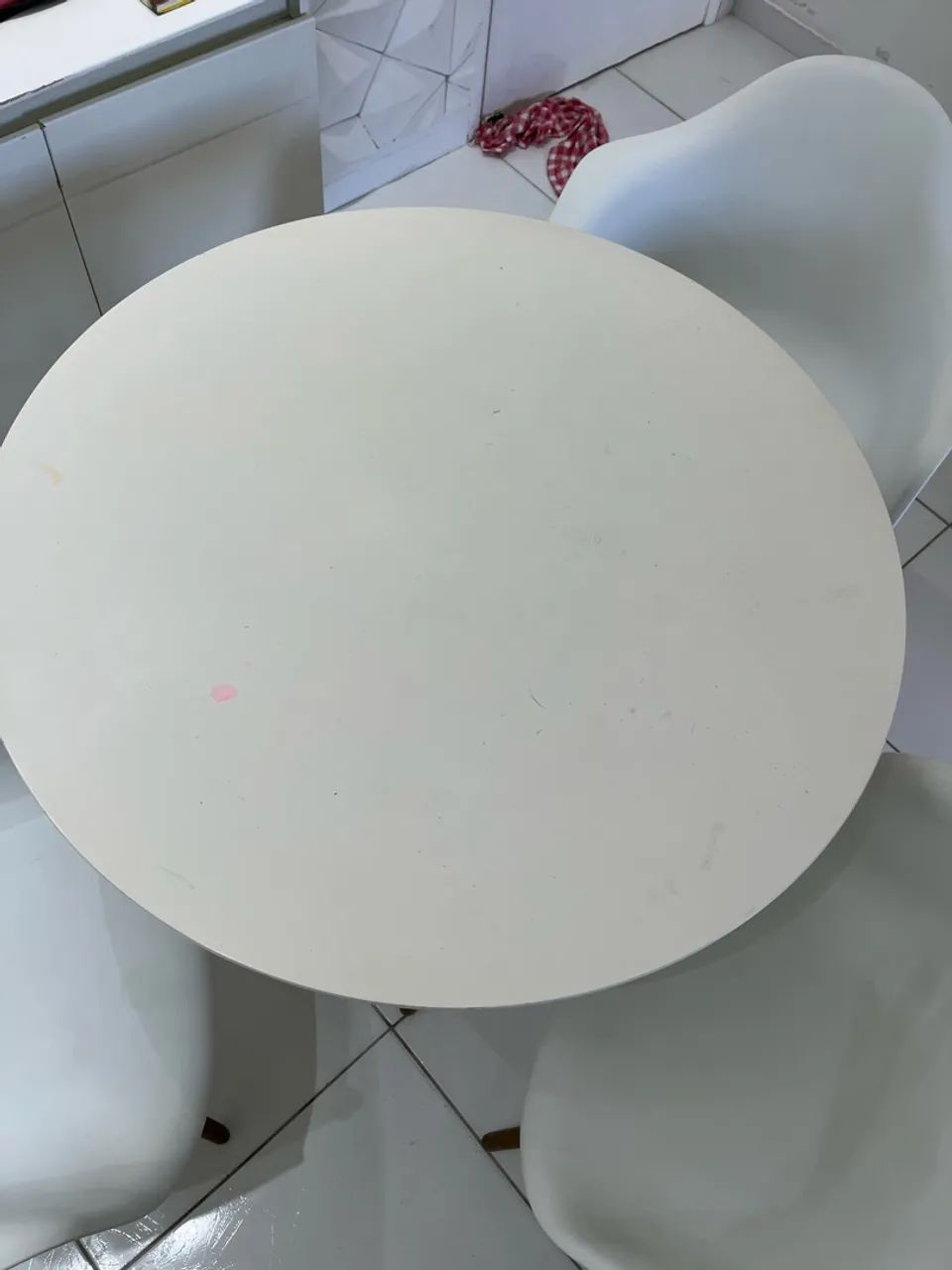 Conjunto de mesa com 3 cadeiras  - Foto 4