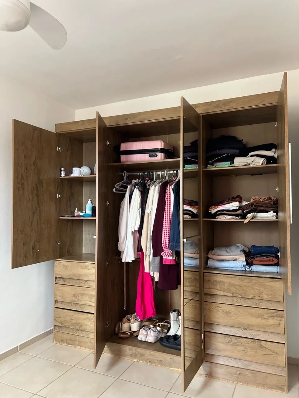 Guarda roupa 
