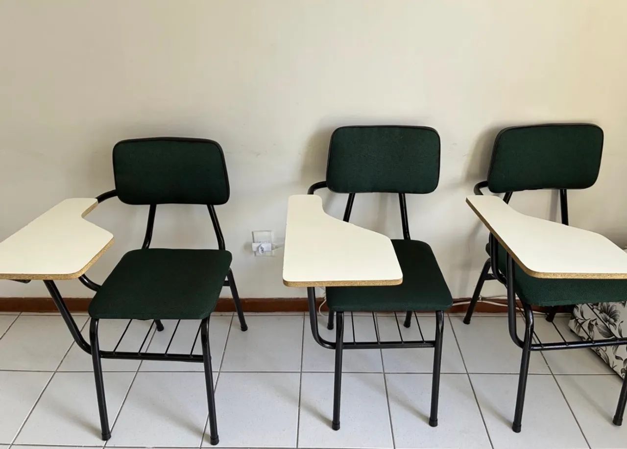 Cadeira escolar 