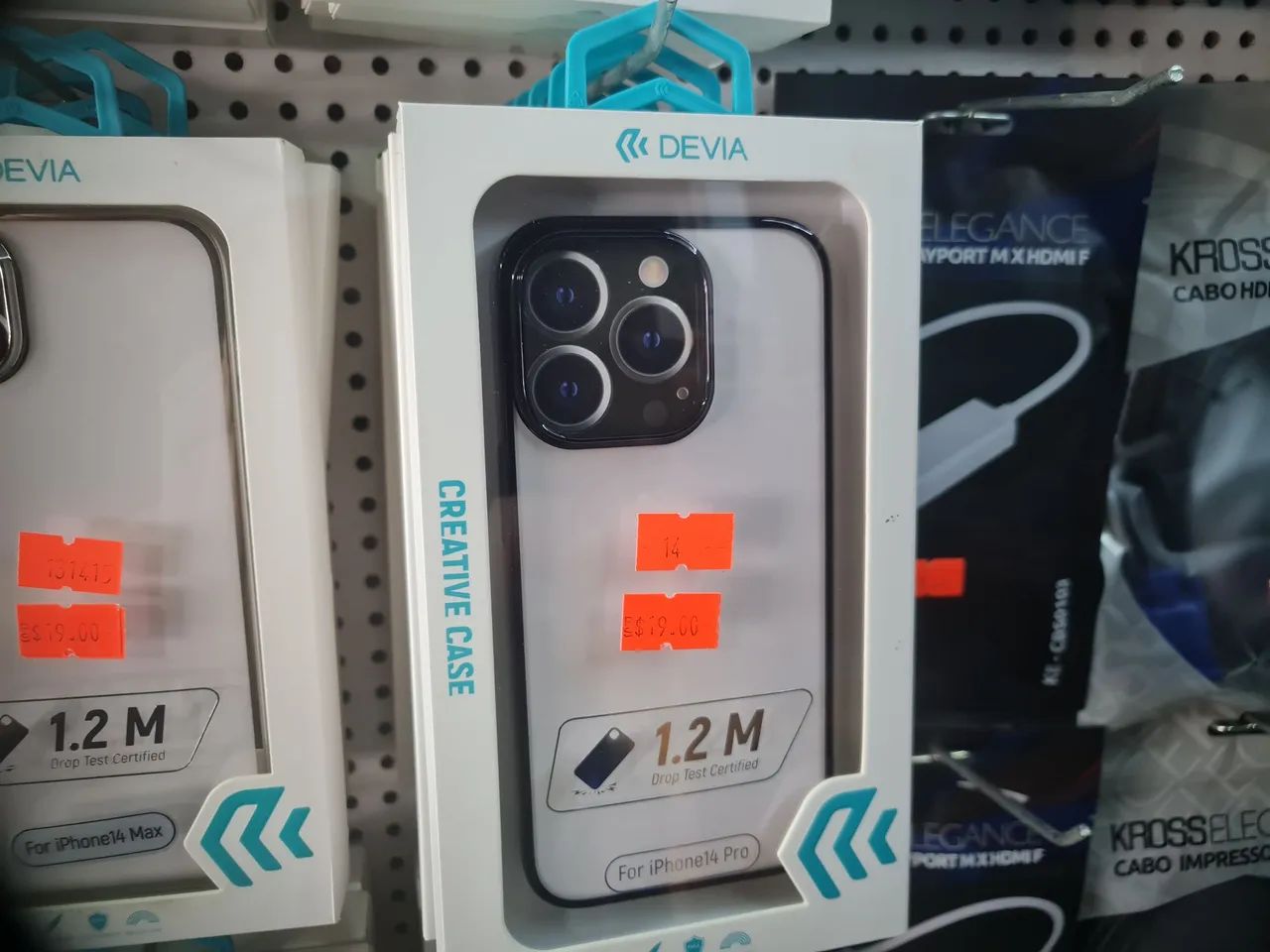 Capas - Devia - Foto 3