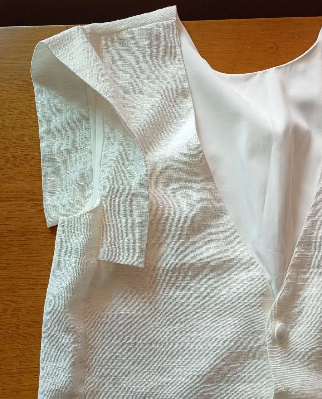 Blusa de linho nunca usado tamanho P e M - Foto 3