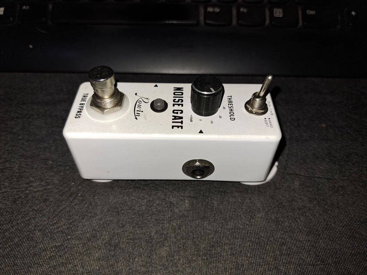 Pedal de Efeito ROWIN Noise Gate - Foto 2