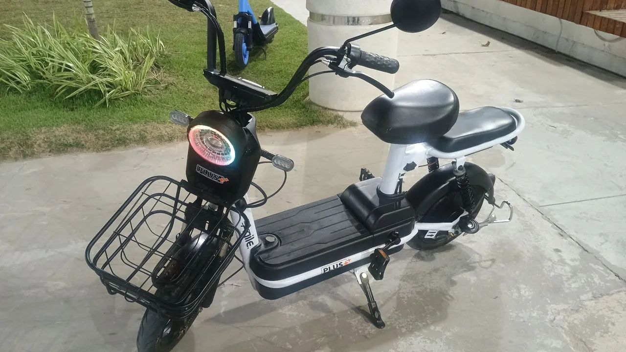 Vendo essa Scooter elétrica . - Foto 4