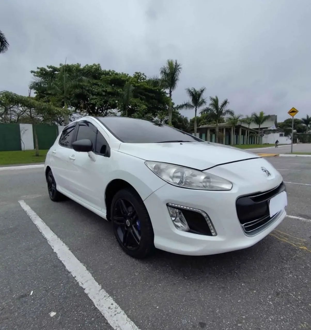 Peugeot 308 2013