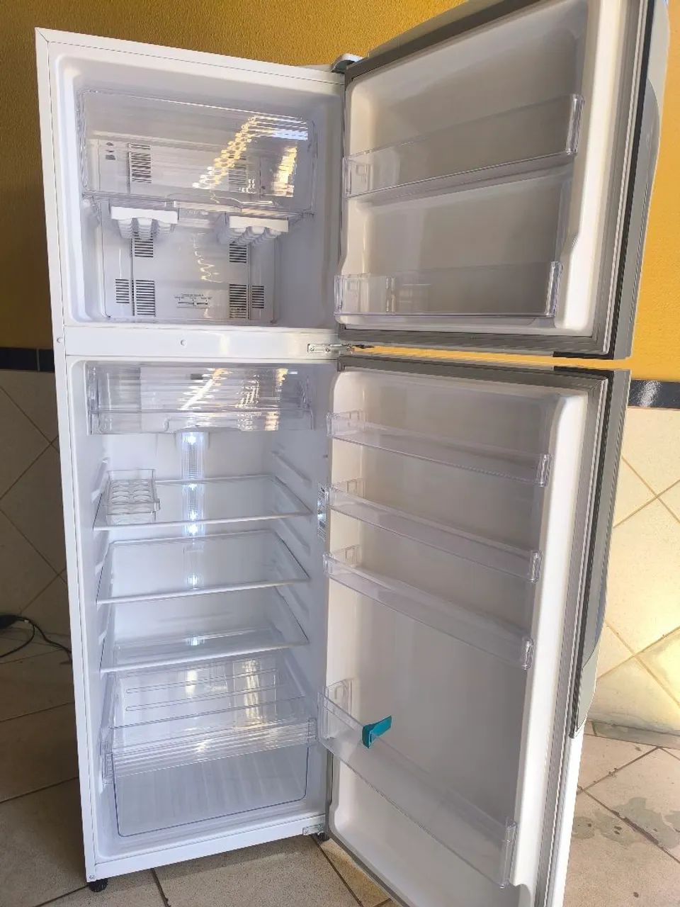 Geladeira Panasonic  - Foto 2