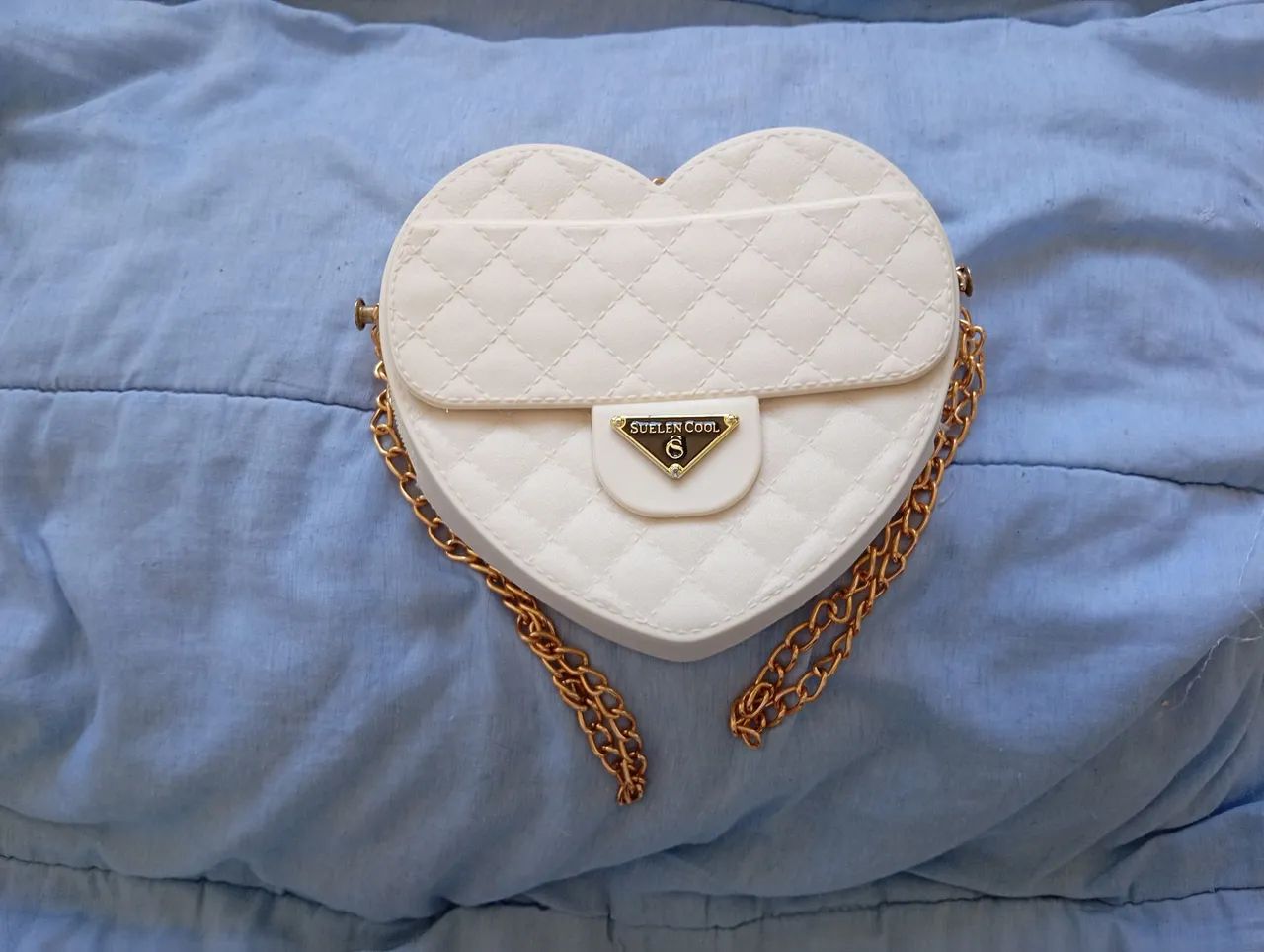 Bolsa de Coração Branca e Dourada