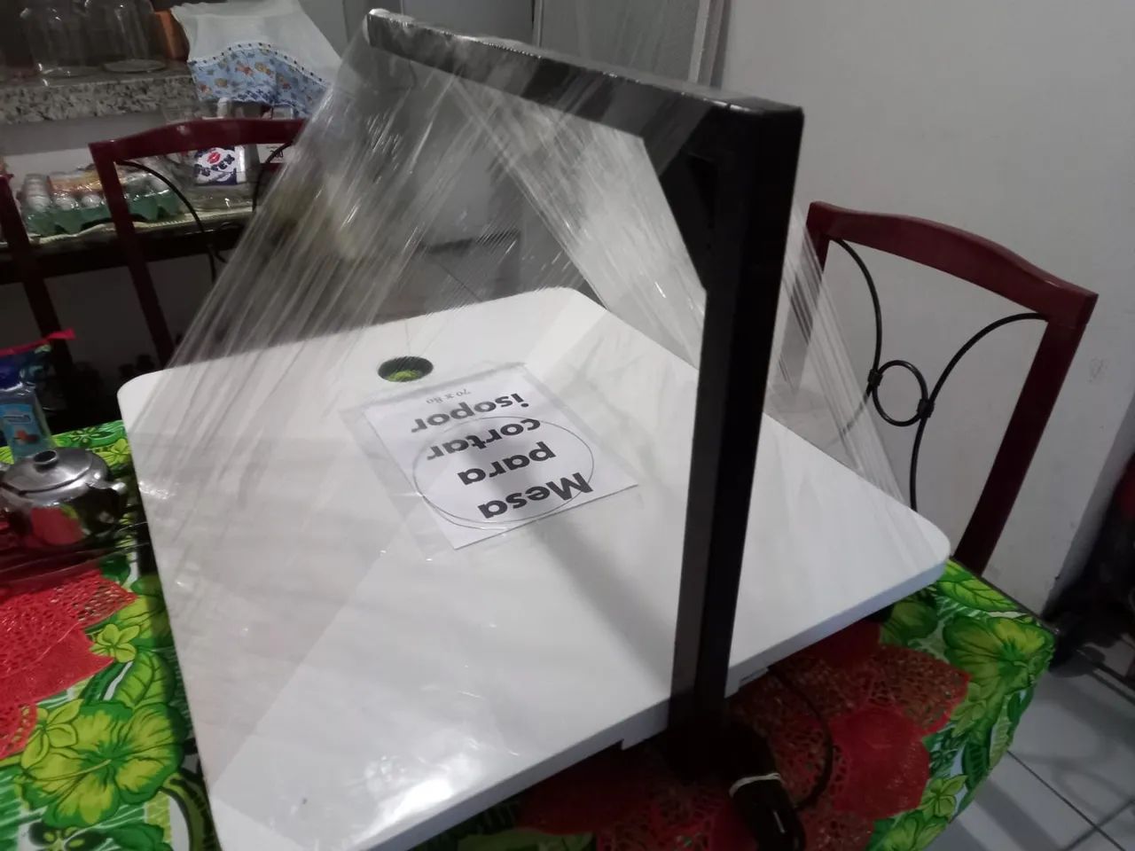 MESA PARA CORTAR ISOPOR