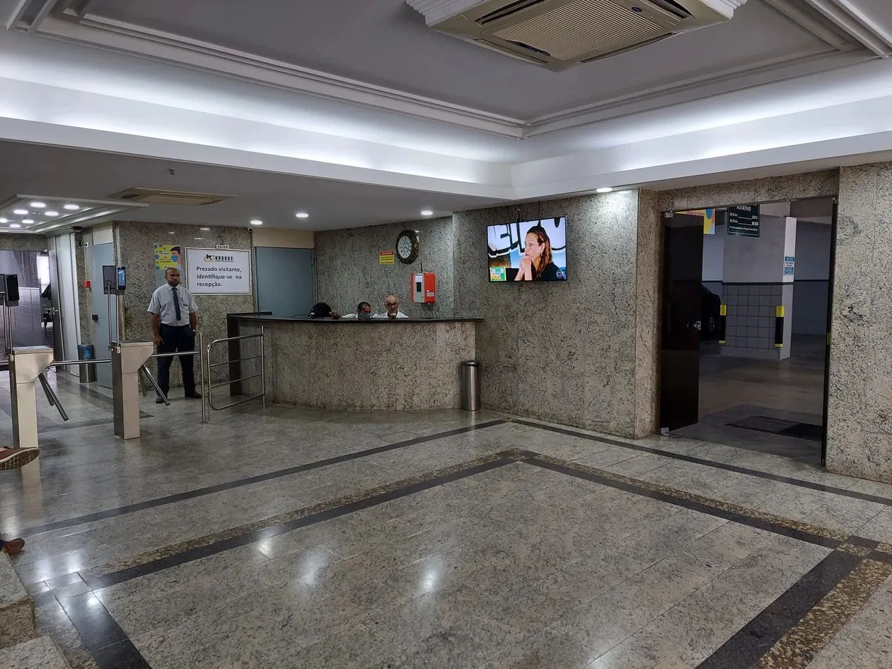 VENDO sala c/ 45 metros  em Graças - - Empresarial Kronos - Recife - PE - Foto 5