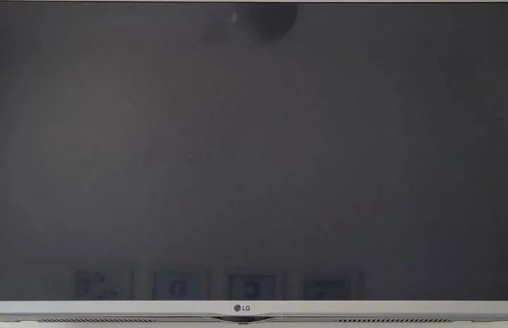 Televisão LG não e smart 
