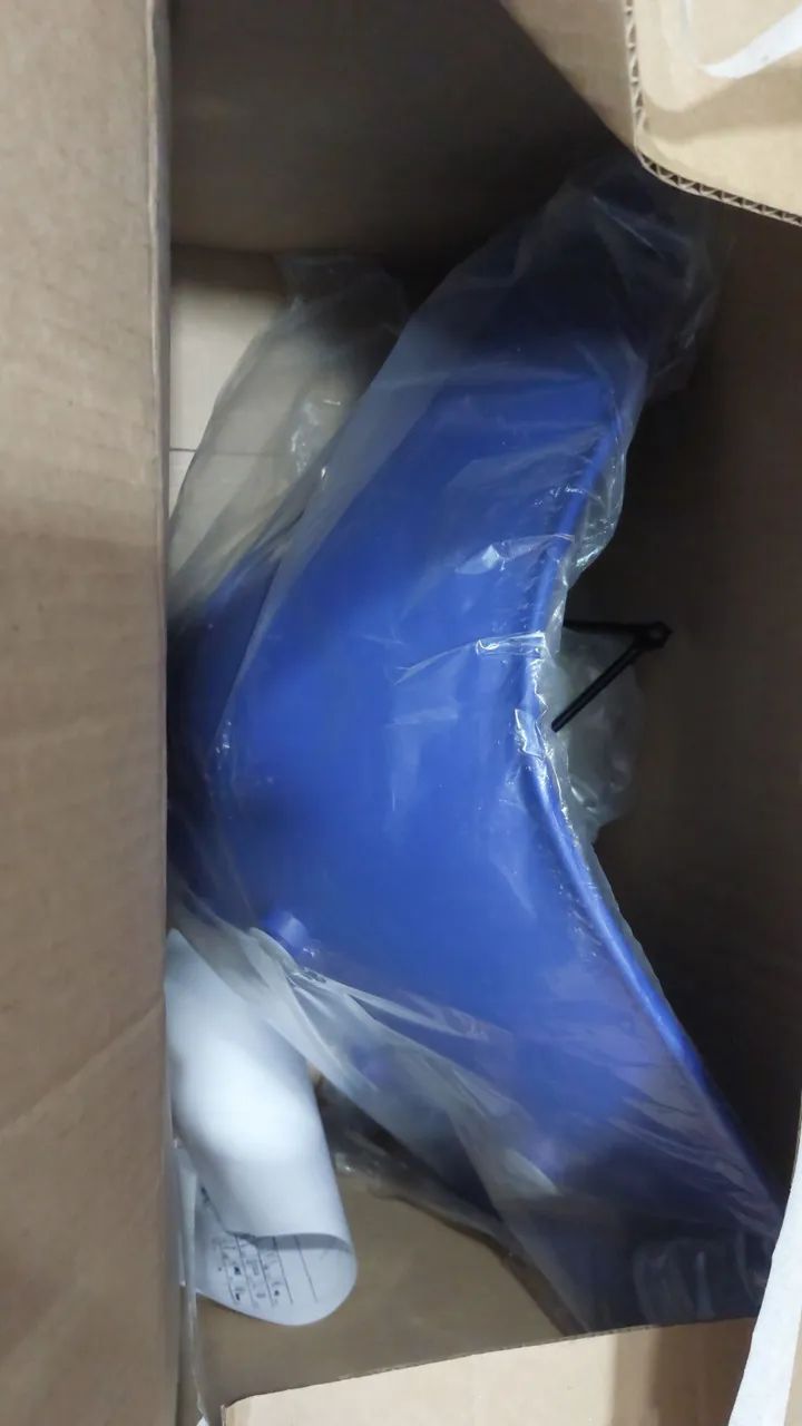 Cadeira Eammes Azul novo  - Foto 3