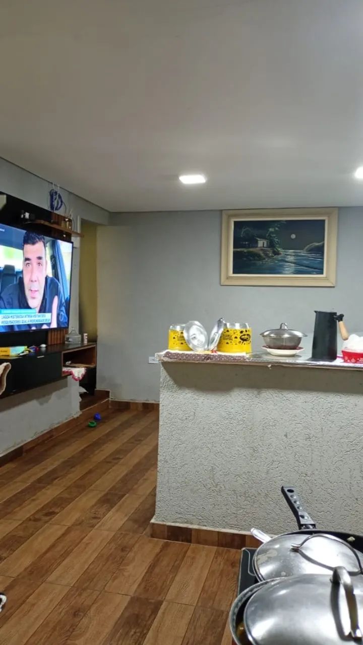 Chácara fundo com a represa 