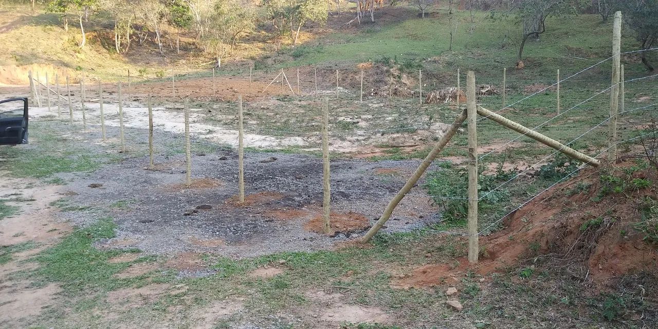 Alugo terreno plano em Mendes