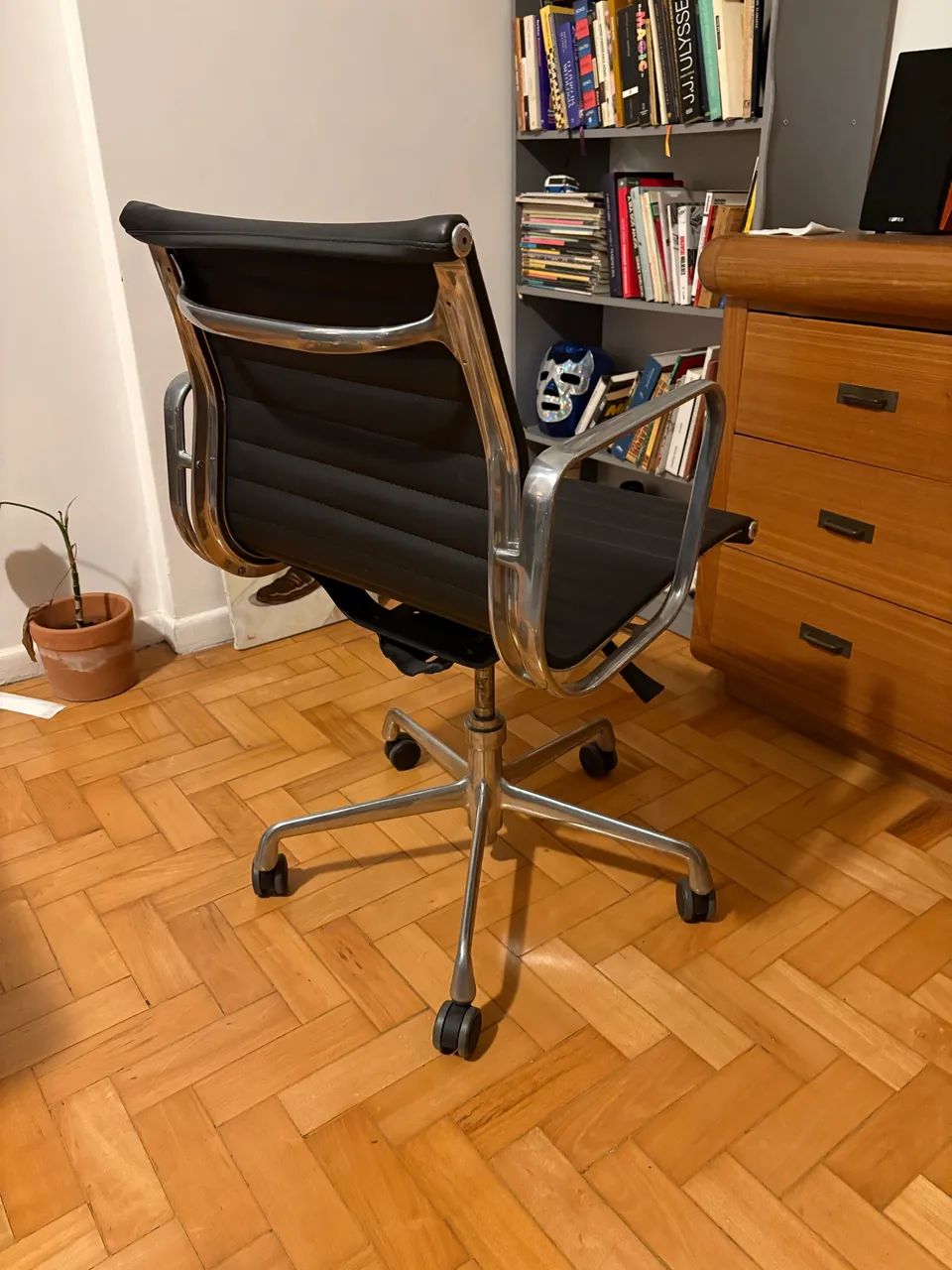Cadeira Eames Executiva "Esteirinha" - Foto 2