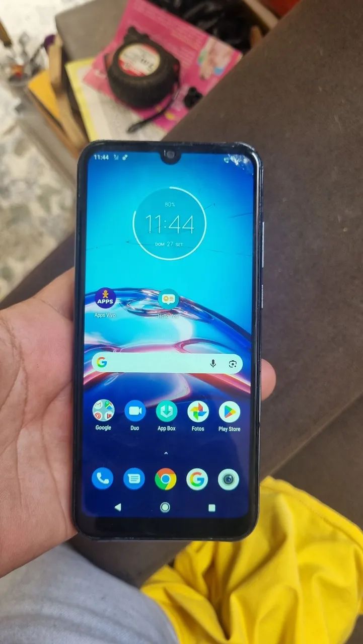 Vendo celular Motorola moto e6s de 32 gb - Foto 2