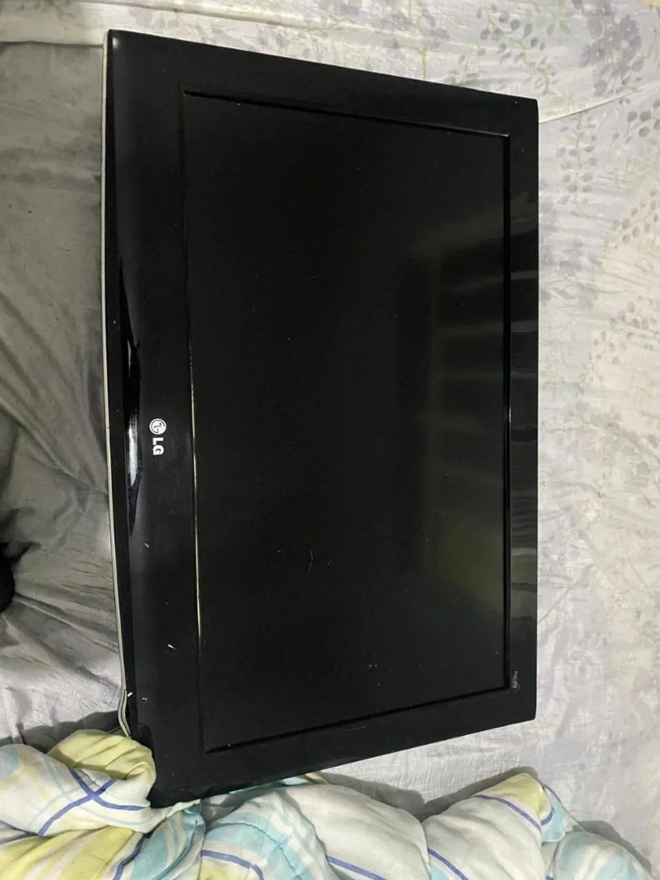 Tv 32 polegadas antiga 