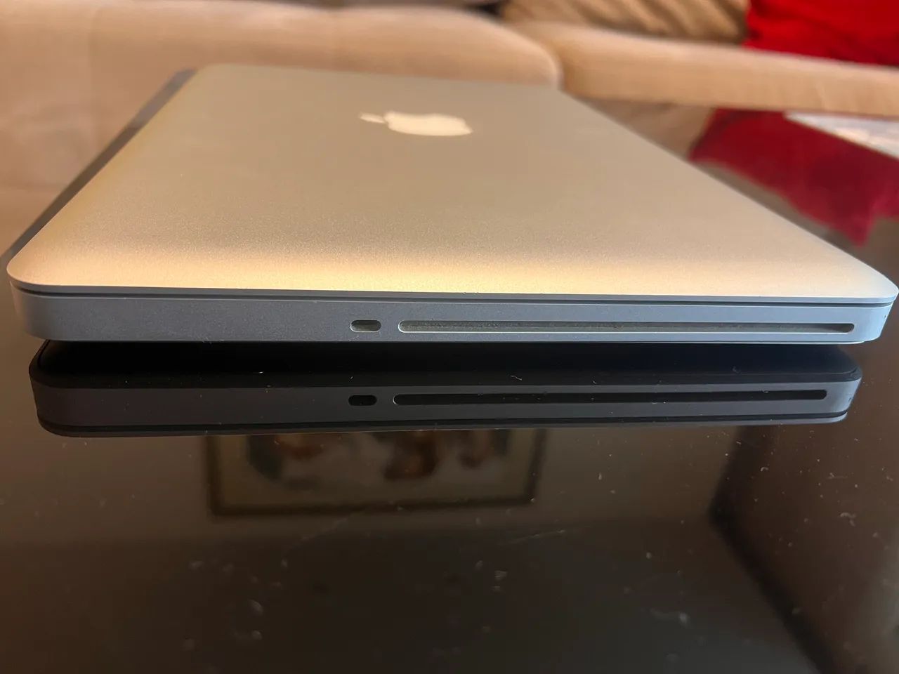 MacBook Pro 13 Mid 2010 - Bateria e Teclado NOVOS - Foto 2